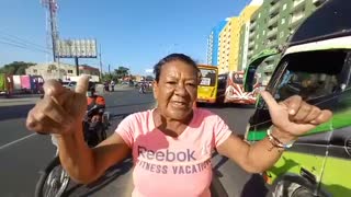 Mujer que apoya la protesta de conductores