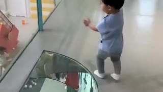 little kid scared from mirror the hip