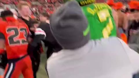 Oregon Ducks Football Player Sucker Punches a Fan on the Field After Devastating Loss