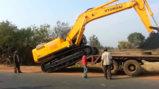 Excavator Unloading