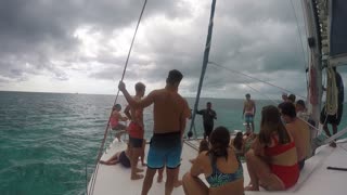 Sailing the water of belize