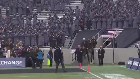 WATCH: Trump Walks Into Army/Navy Game and Crowd ERUPTS