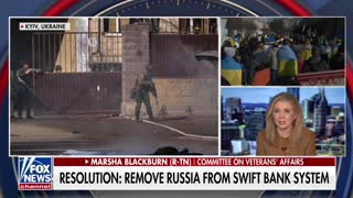 Sen. Marsha Blackburn talks about why the Biden admin is reluctant to remove Russia from the SWIFT banking system