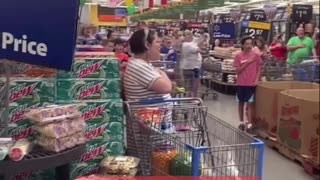 Shoppers Bust Out Singing the National Anthem in Texas Walmart
