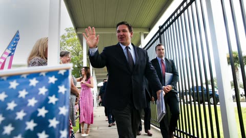 Governor Ron DeSantis Awards Teachers with Civics Seal of Excellence Endorsements