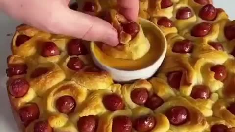 Making a hot dog at home