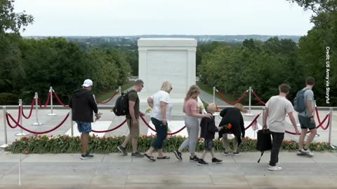 Remember the Fallen: Arlington Cemetery Visitors Lay Flowers over Memorial Day Weekend