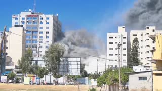 Israel flattens buildings air strike
