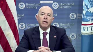 DHS Secretary Says There Are Too Many Illegal Immigrants in the US to Keep Track Of