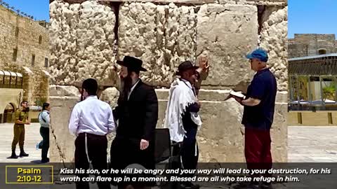 Outreach: You Can Not Reach The Father Through A Wall - Messianic Rabbi Zev Porat Preaches