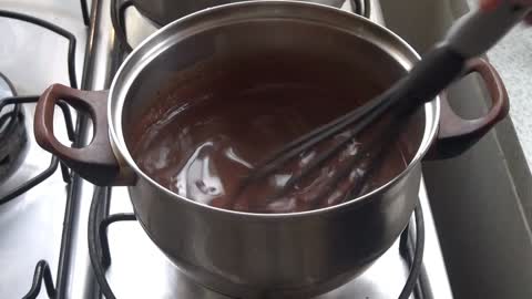 How to make Nutella fudge pops