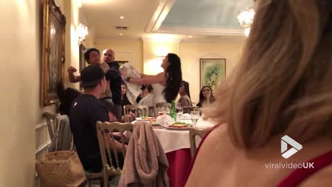 Fight breaks out at murder mystery show dinner