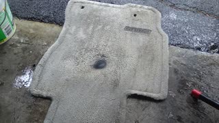 Cleaning Automobile Floor Mats