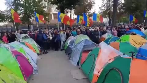 Moldova: Citizens camp and stage anti government protests Sept 24, 2022
