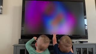 Twins Think They Can Pause a TV like an iPad