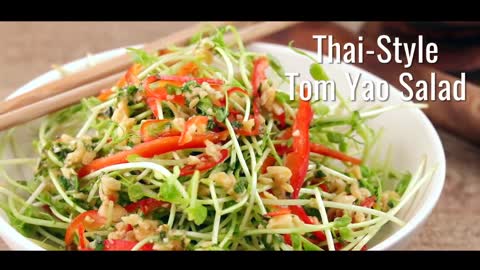 Easy Keto Lunch Recipes – Keto Thai-Style Tom Yao Salad