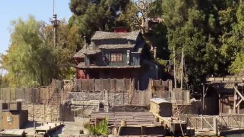Lafitte Tavern--Disneyland History--2000's--TMS-3976
