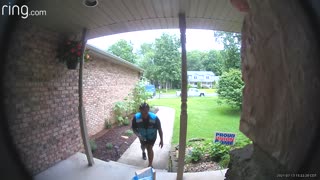 Amazon Driver Takes Frustrations Out on Packages