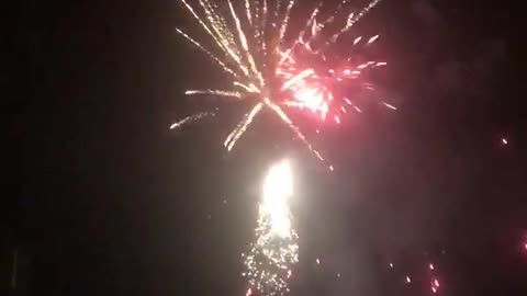 Brisbane fireworks NYE 2020