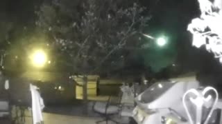Security Camera Captures Meteor Flying Downwards At Night In Minnesota, USA