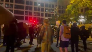 LIVE in DC: Antifa clash with police attempting to block their path