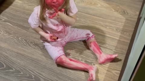 Girl Uses Lipstick as Face Paint
