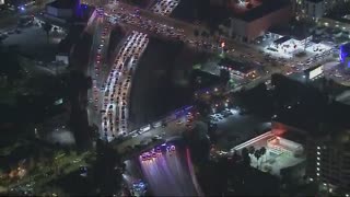Protesters' Shut Down Highway AGAIN... This Time In Hollywood