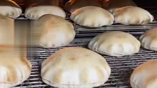 Making Lebanese bread