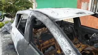 carro incendiado en bucaramanga