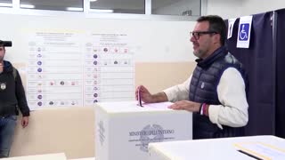 Party leaders cast their ballots in Italy