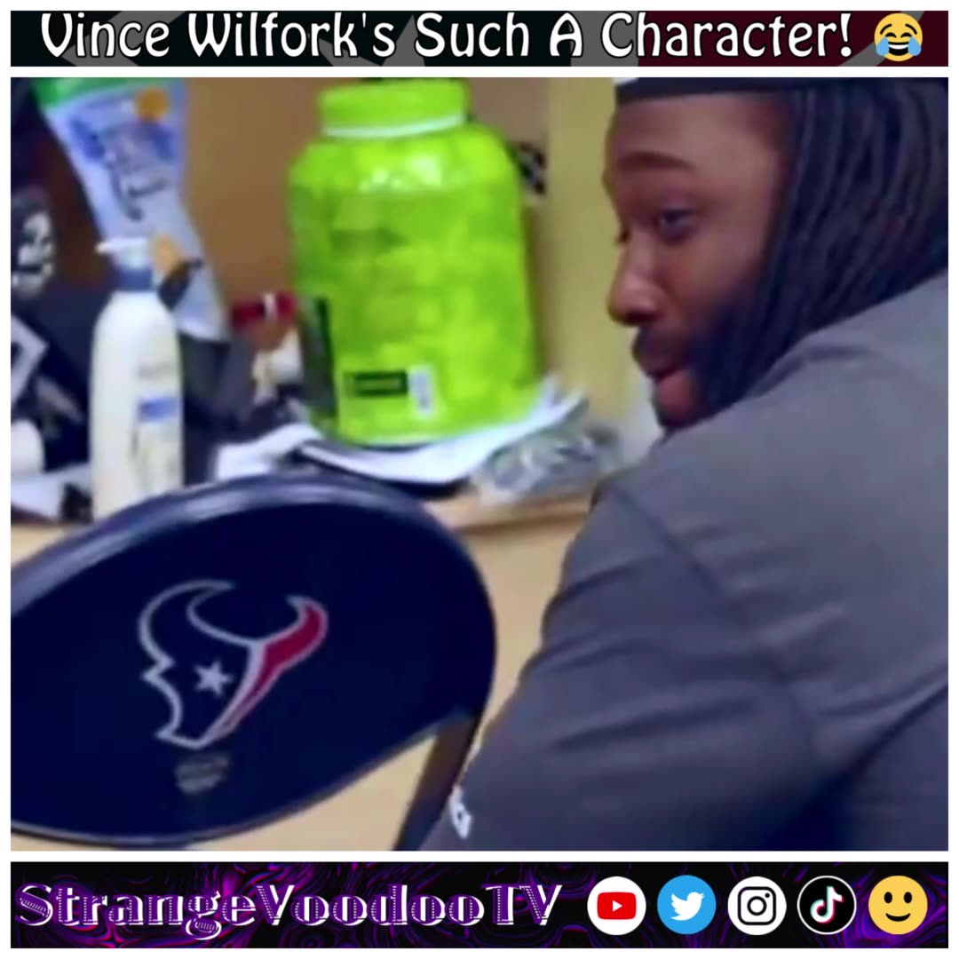 vince-wilfork-showed-up-to-texans-camp-in-very-fitting-attire